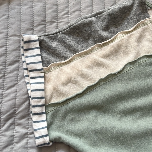 Umgee Top - Picture 3 of 6